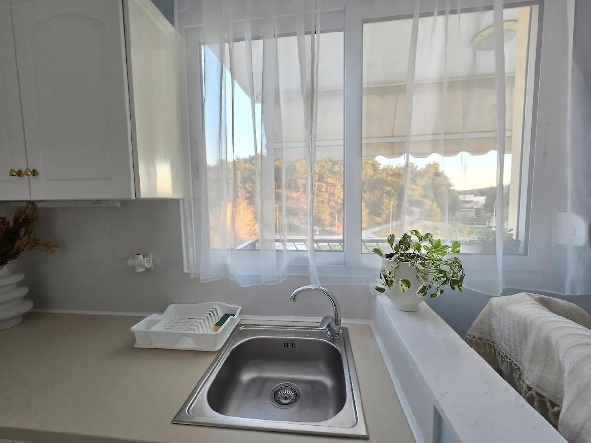 Esperides Apartment أغيا ترياس